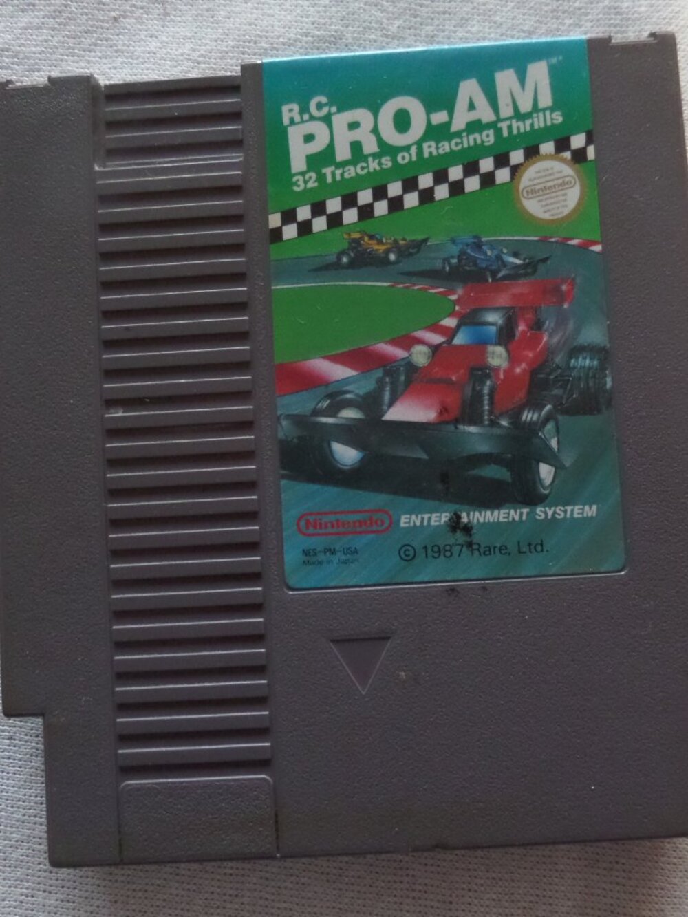 Nintendo NES RC Pro Am 32 tracks of racing thrills game cartridge